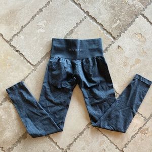 NVGTN Contour Leggings